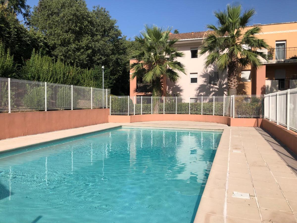Les Jardins Des Senteurs - Appartement Prive Avec Piscine Et Parking กราส ภายนอก รูปภาพ