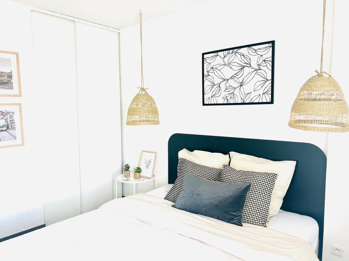 Les Jardins Des Senteurs - Appartement Prive Avec Piscine Et Parking กราส ภายนอก รูปภาพ