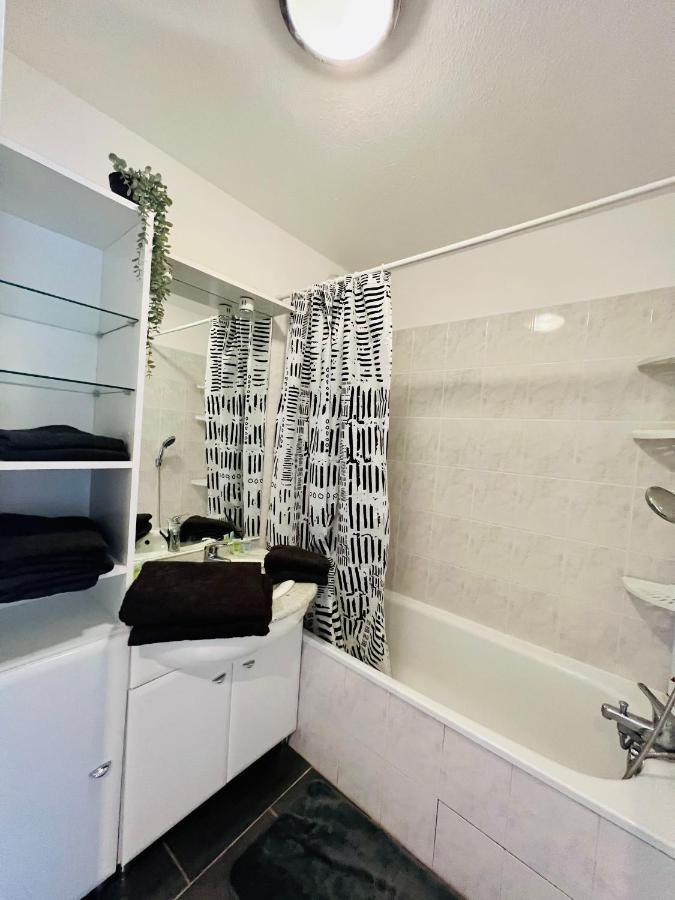 Les Jardins Des Senteurs - Appartement Prive Avec Piscine Et Parking กราส ภายนอก รูปภาพ